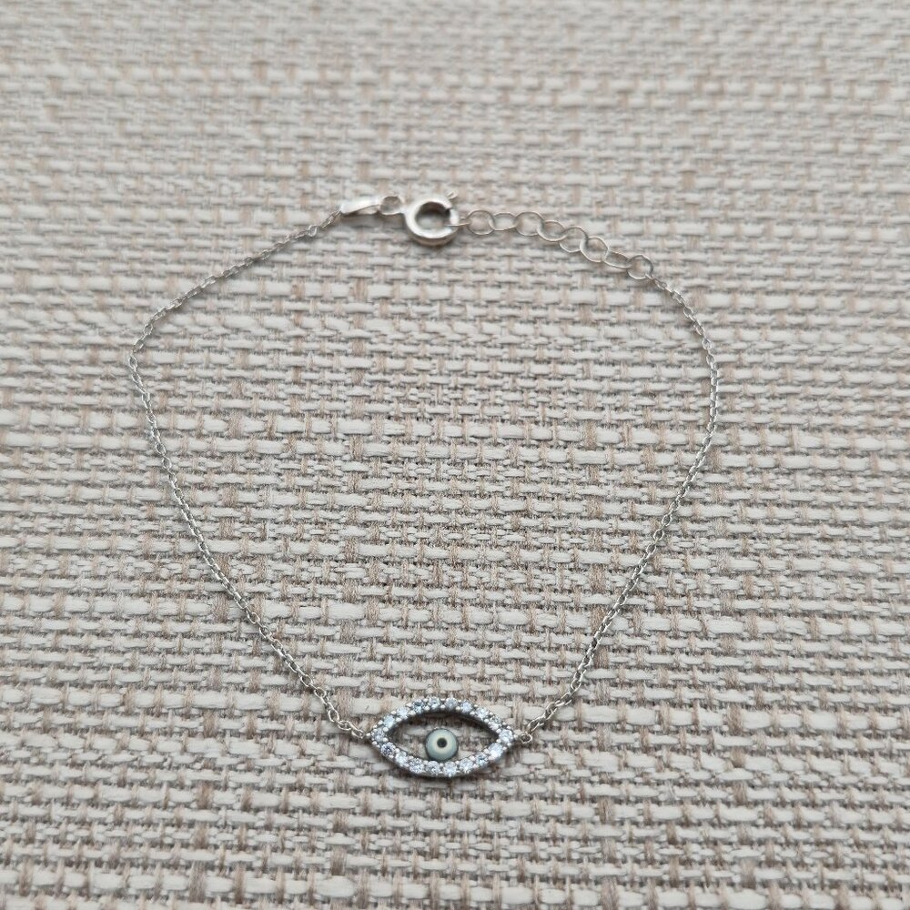 7 Inch Sterling Silver Cubic Zirconia Eye Bracelet A5931